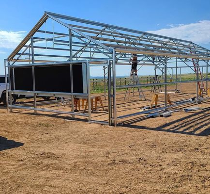 Serra di controllo dell'umidità stromale idroponica con tetto ad arco e design multi-span